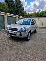Hyundai TUCSON 2.0 GLS 2WD GLS - Hyundai TUCSON aus 2009: Gls