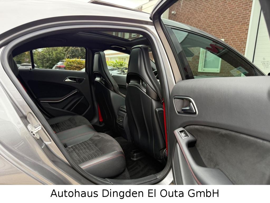 Mercedes-Benz A 45 AMG