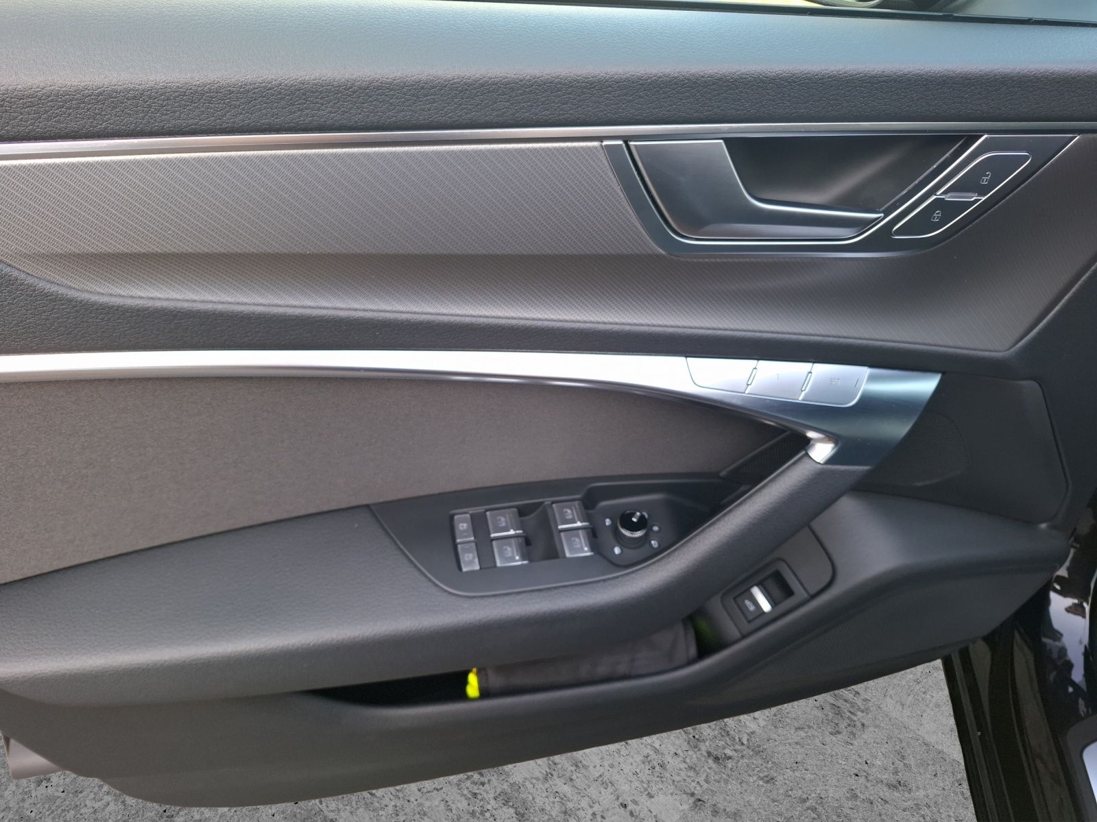 Fahrzeugabbildung Audi A6 Avant 40 TDI sport quattro S-tronic LED Navi