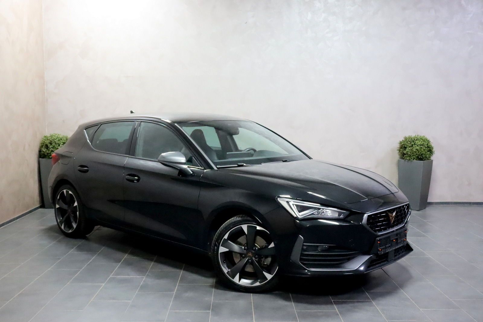 Cupra Leon 1.4 e-HYBRID KAMERA LED ACC NAVI SHZ PLA imagem 2