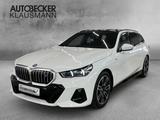 BMW i5 eDrive40 Touring M SPORT 19''LC PROF AHK PANO - BMW i5 in Düsseldorf