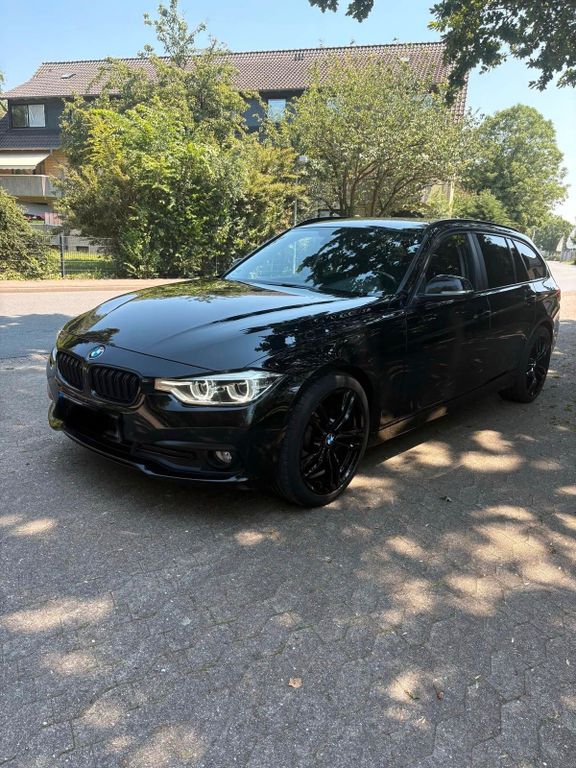 Image of BMW 320