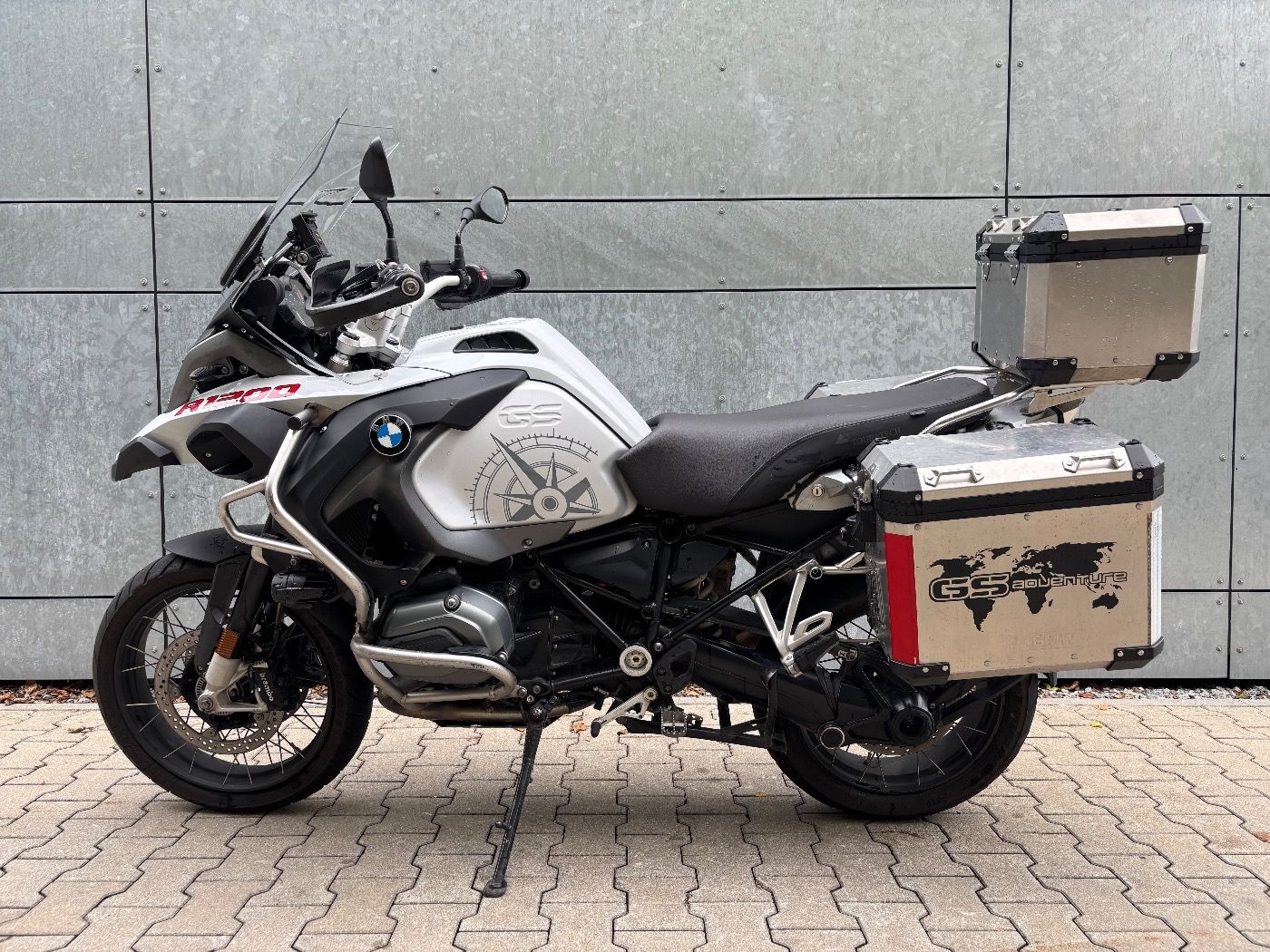Fahrzeugabbildung BMW R 1200 GS Adventure 3 Pakete Koffersatz