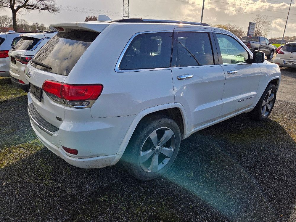 Fahrzeugabbildung Jeep Grand Cherokee 3.0l  V6 184kW Overland GEWERBE