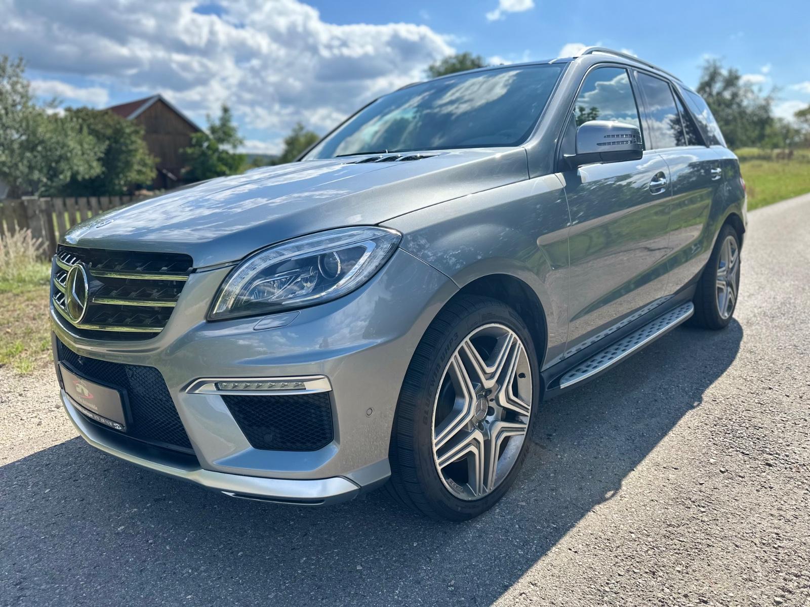 Mercedes-Benz ML 63 AMG 4Matic*Vollausstattung*AHK*360°*Harman