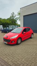 Peugeot 207 1.4 Benzin | Reifen neu | TÜV neu - Peugeot 207 Gebrauchtwagen in Hamburg