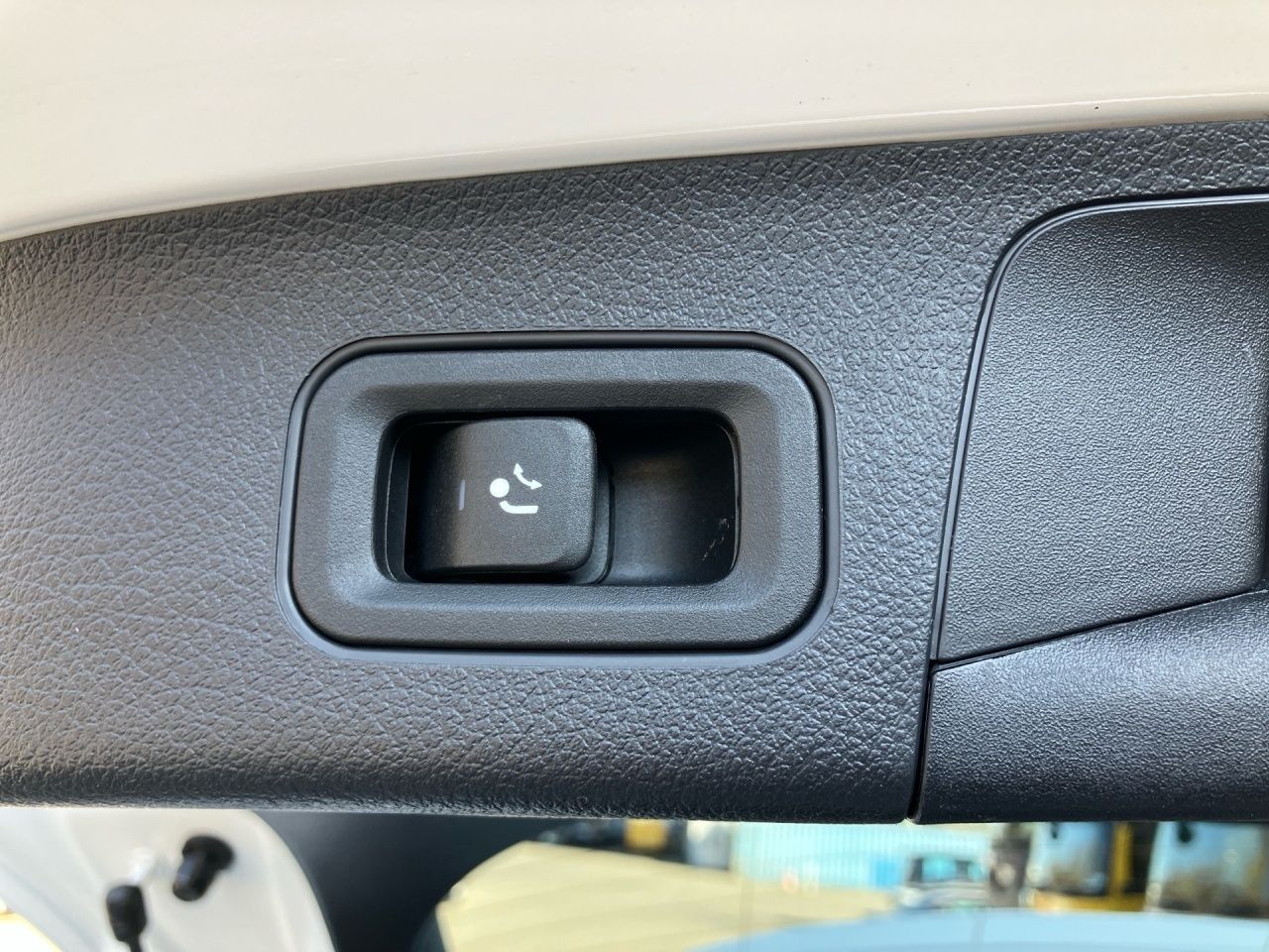 Fahrzeugabbildung Mercedes-Benz GLA 45 AMG 4M+ AHK+Pano+Night+Burmester+360°