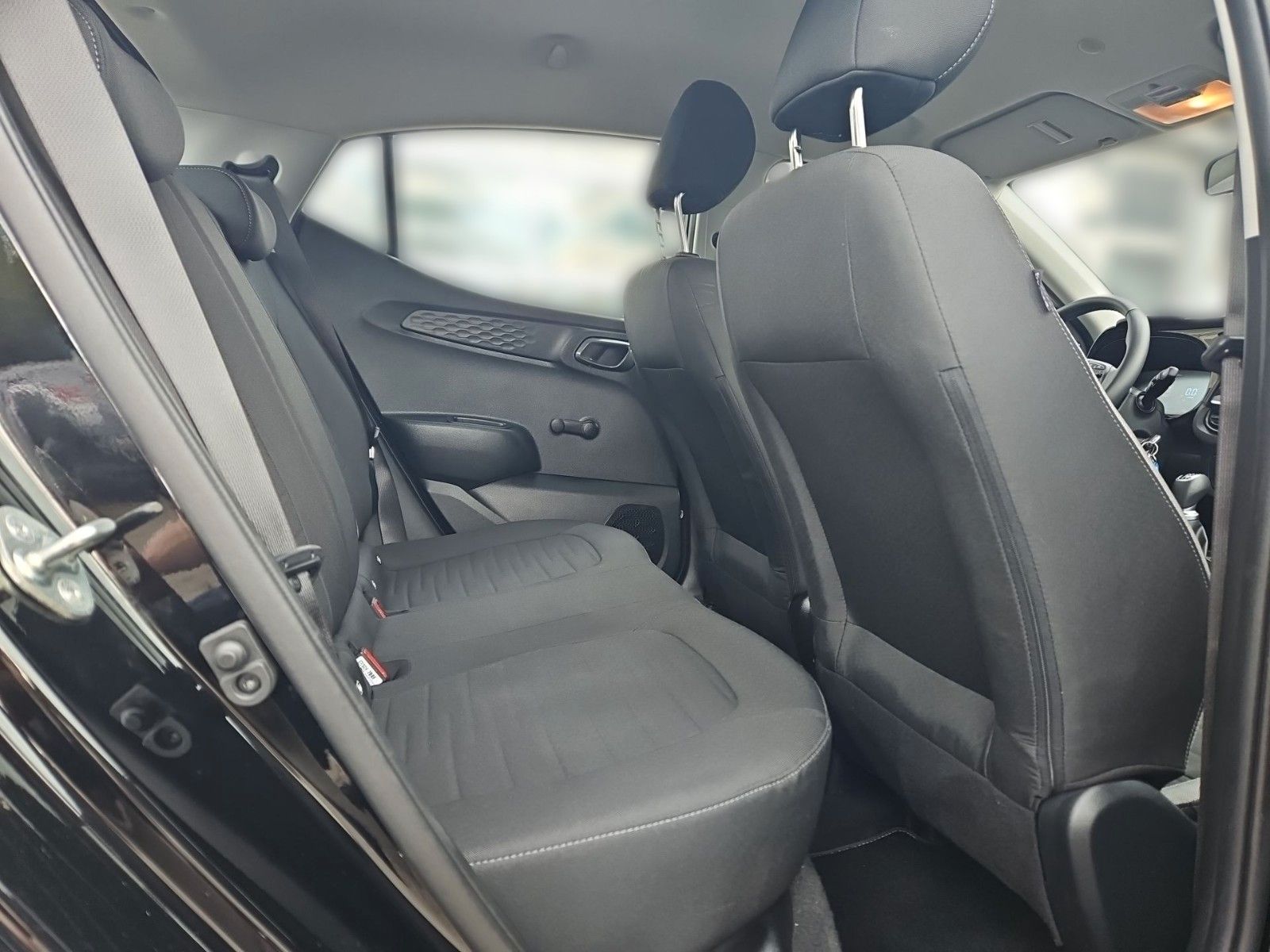 Hyundai i10 – Bild 13