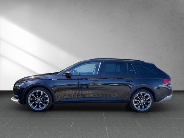 Skoda Superb Combi III 2.0 TDI DSG 4x4 Scout *AHK*STHZ