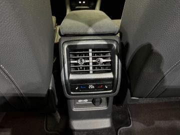 Fahrzeugverkauf 29 Skoda Kodiaq 1.5 TSI Sportline 7-Sitze*Panodach*AHK*