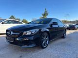 Mercedes-Benz CLA Shooting Brake 180,.STANDHEIZ.,KAMERA,NAVI - schwarze Mercedes-Benz CLA 180 Shooting Brake