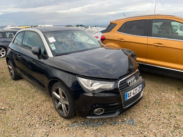 Audi A1 1.4 TFSi 122 Ambition S Tronic / AX423