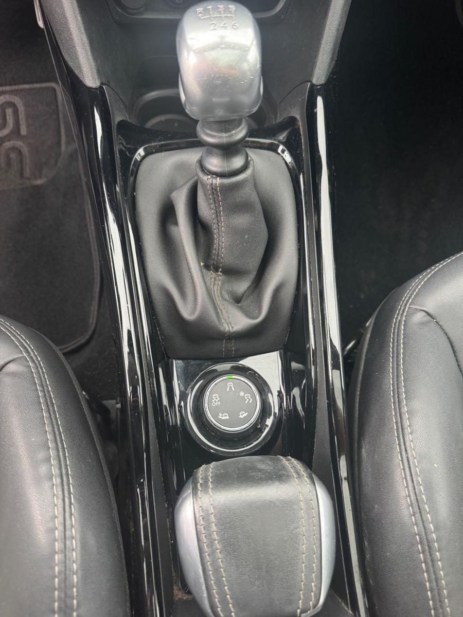 Peugeot  2008 Allure BlueHDi 120 Allure Sitzheizung-Navi
