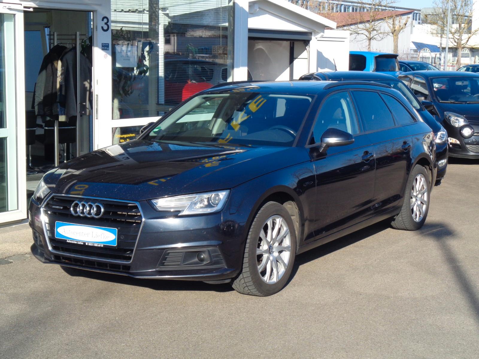 Audi A4 Avant quattro Sport*Navi/Xenon/Panorama*