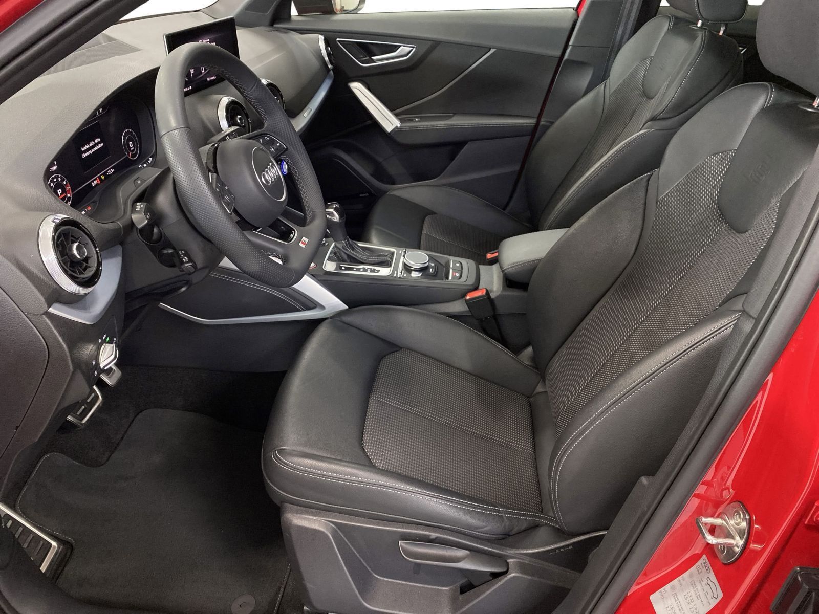 Audi SQ2 - Bild 6