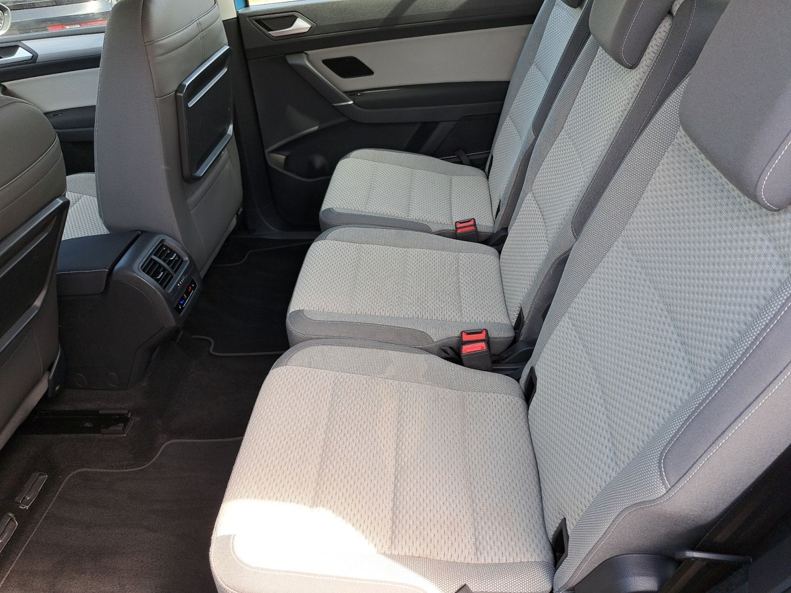 Volkswagen Touran - Bild 15