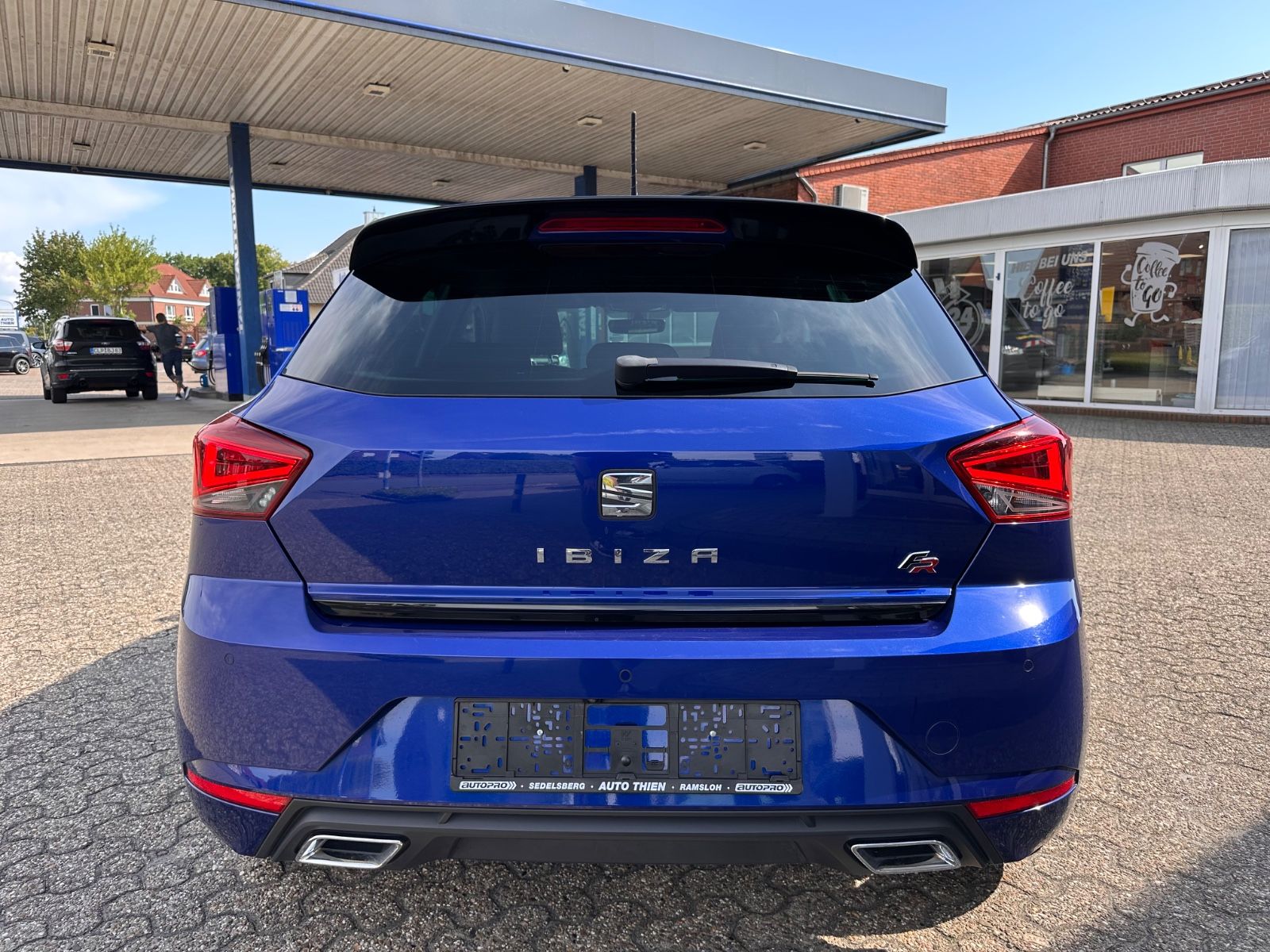 Fahrzeugabbildung SEAT Ibiza Black Edition 1.0 TSI DSG ACC/Navi/RFK/APP