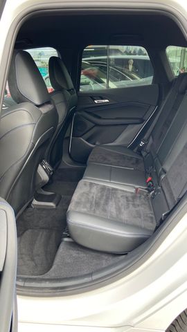 Fahrzeugabbildung BMW 220 Baureihe 2 Active Tourer 220 i M Sport NAVI+