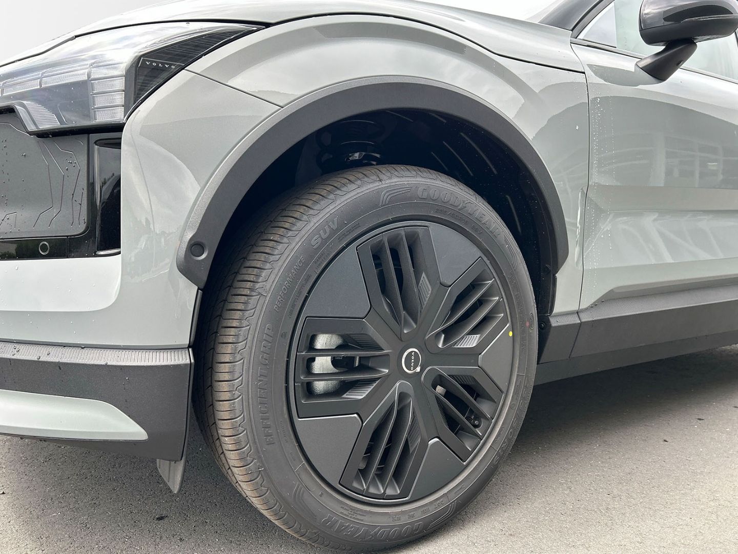 Volvo EX30 - Bild 9