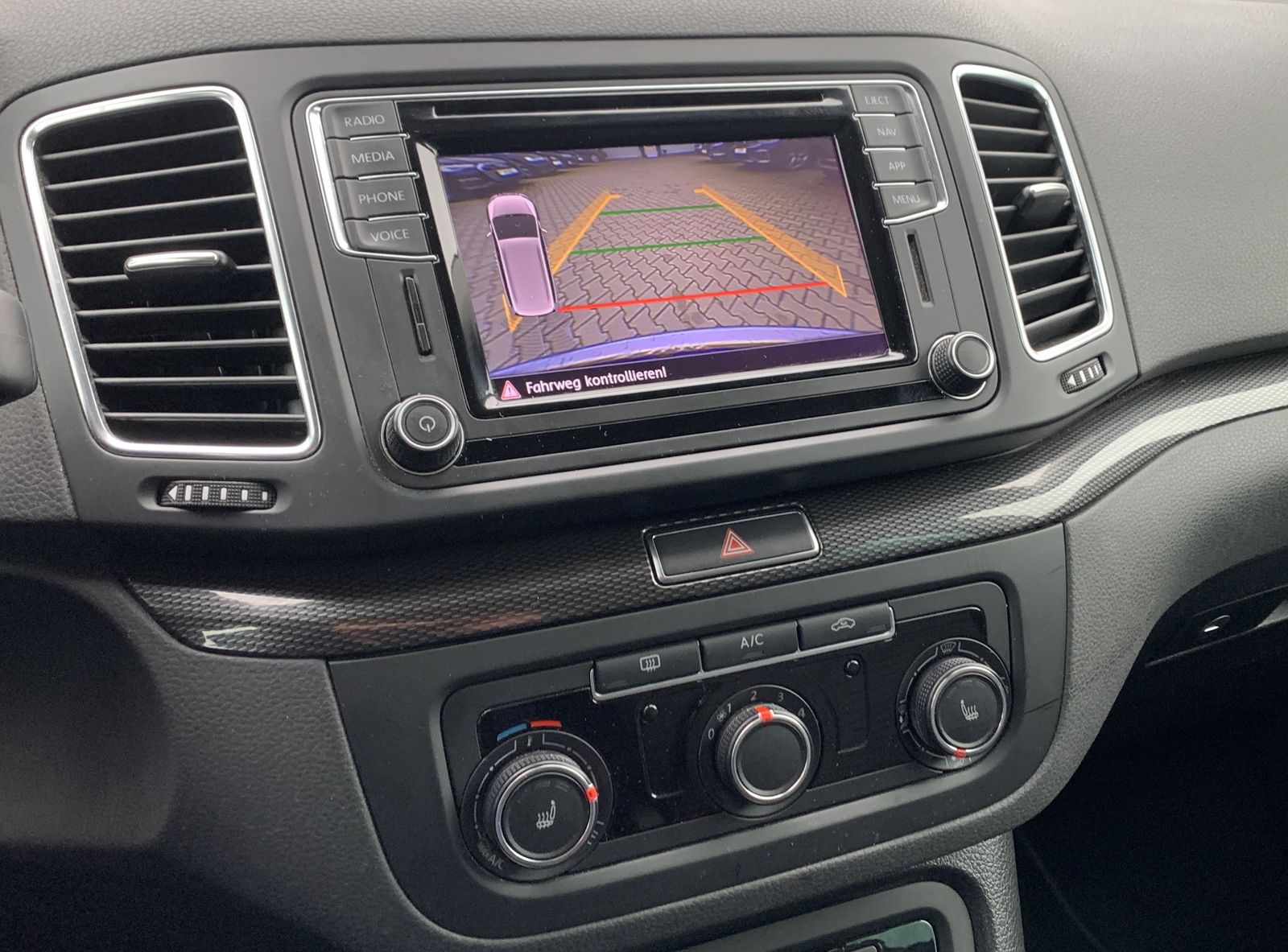 Fahrzeugabbildung SEAT Alhambra 2.0 TDI*Xcellence*AHK*LED*Cam*Navi*PDC*