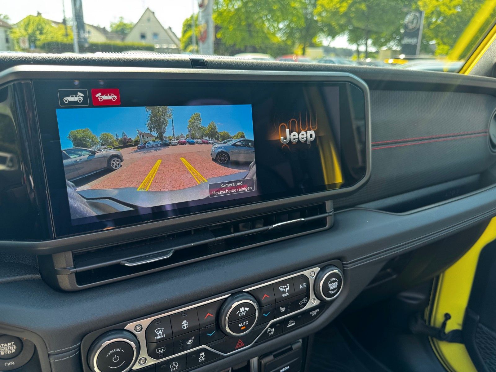 Fahrzeugabbildung Jeep Wrangler Rubicon Facelift SkyOneTouch 272PS