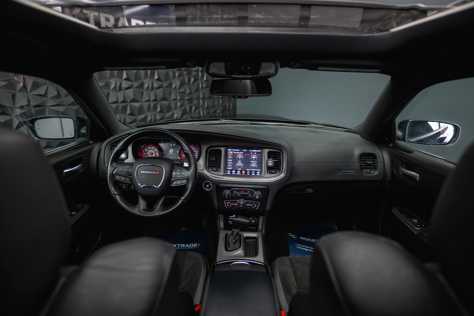 Fahrzeugabbildung Dodge Charger 3.6 4x4 GT Performance FULL Options 19%