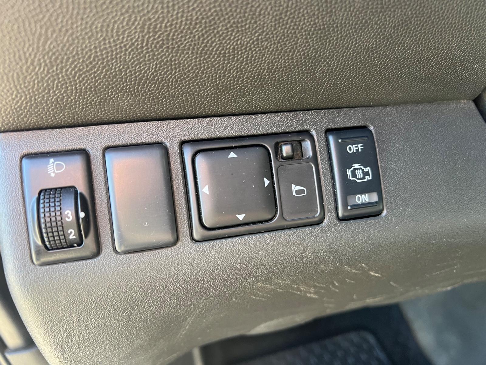 NISSAN NAVARA PICKUP KINGCAB COMFORT 4X4 KLIMA 150000KM | 174 ch | BVM | VOLANT EN CUIR