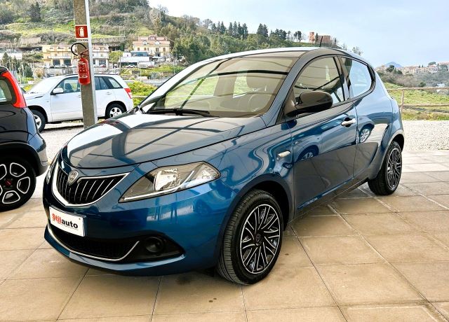 Altele Lancia Ypsilon 1.0 FireFly S&S Hybrid Silver Plu