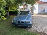 BMW E36 Compact - BMW 316 aus 1999: Compact