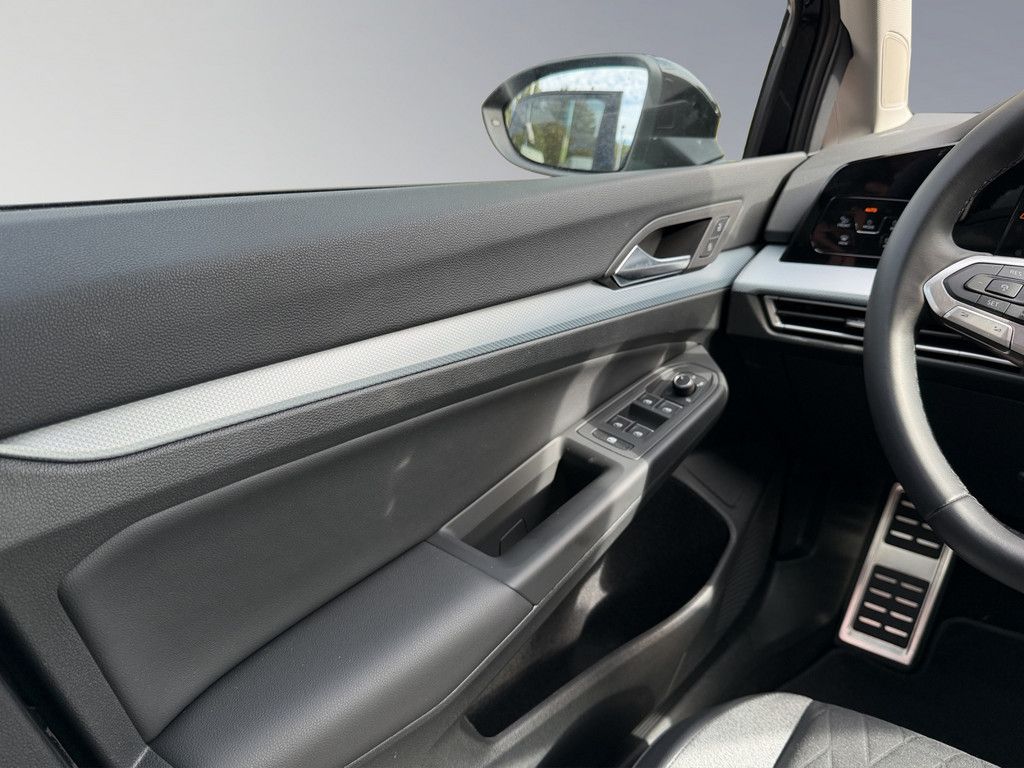 Volkswagen Golf - Bild 14