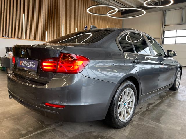 BMW 320d xDrive *NAVI*PDC*SZHZ*BI-XENON*