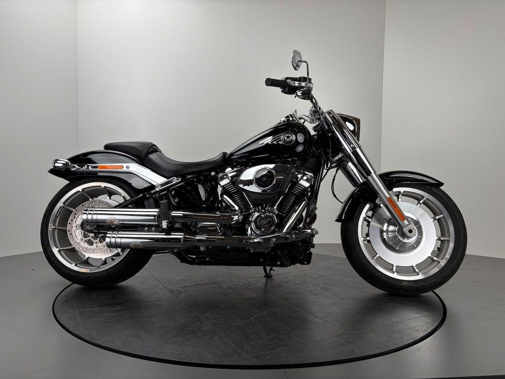Fahrzeugabbildung Harley-Davidson FAT BOY 117 *JEKILL&HYDE *SEITL. KENNZEICHEN