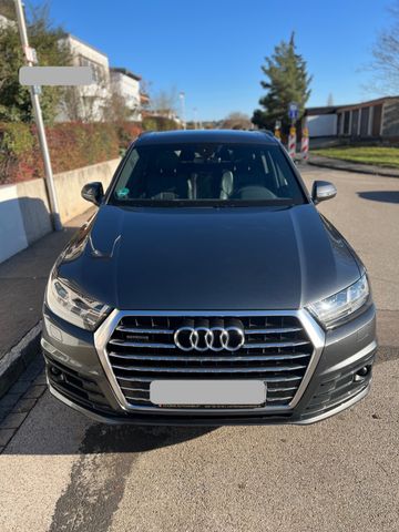 Audi Q7 3.0 TDI Quatt* tiptr *Sline*PANO*7-Si*Matr