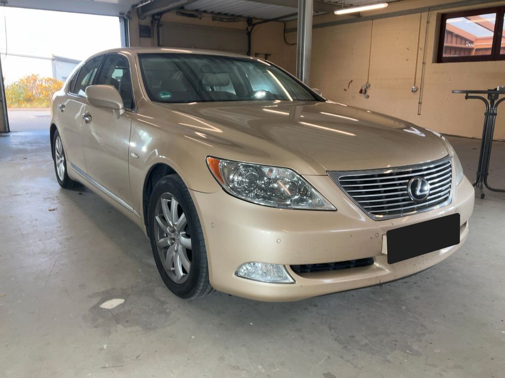 Angebot ansehen Lexus LS 460