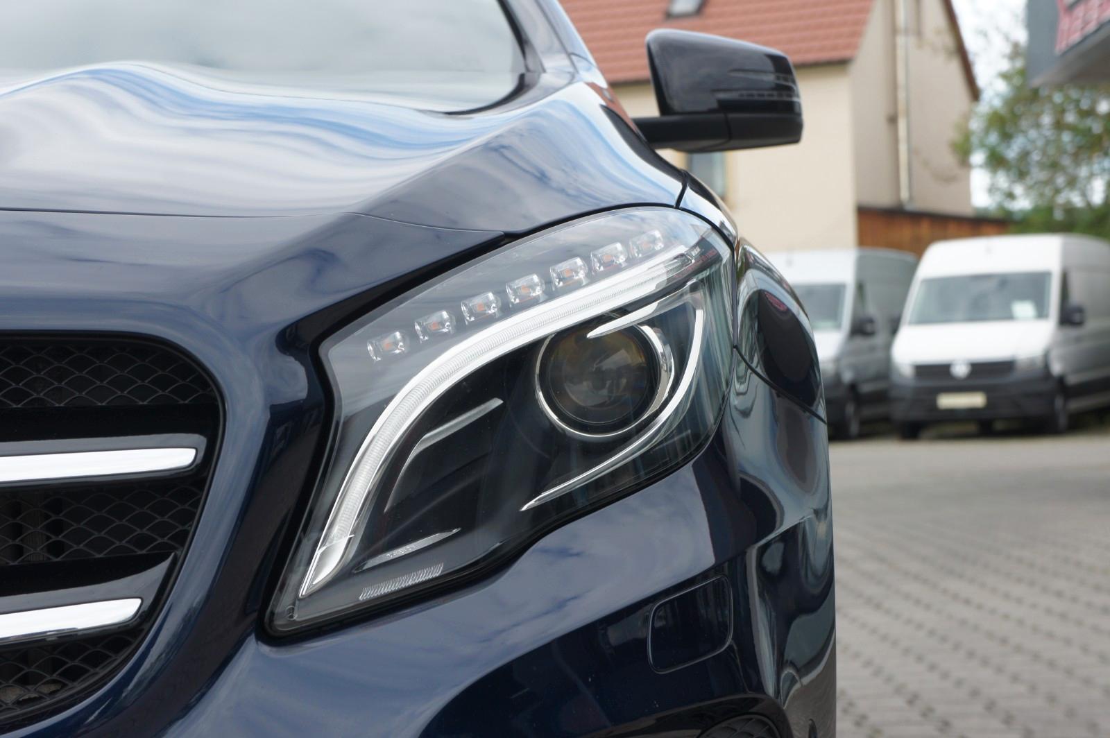 Mercedes-Benz GLA 200 Urban *BI-XENON*NAVI*KLIMA*PDC*SHZ*