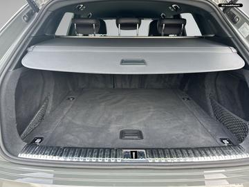 صورة 9 لـ 2023 AUDI Q8 E-TRON