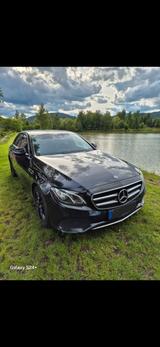 Mercedes-Benz E 300 de Autom. -