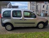 Renault Kangoo BLUE dCi 95 Neu TÜV 05.2028 Neu Reifen  - Renault Kangoo Gebrauchtwagen in Frankfurt