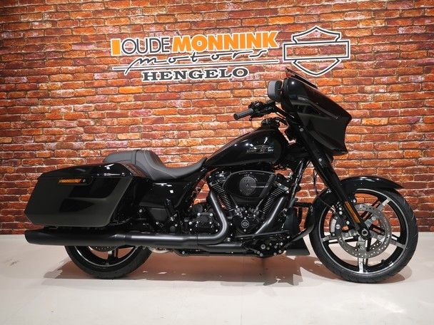 Harley-Davidson FLHX 117 Street Gl 2024 Den letzte change  für24