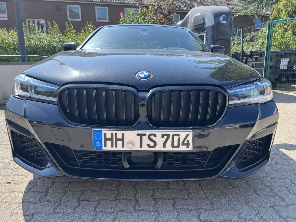 Image of BMW 530