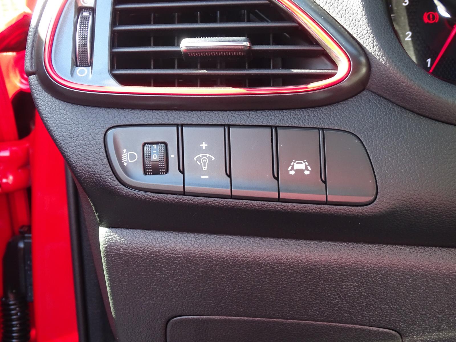 Hyundai i30 2.0 T-GDI N Performance LED Navi Panorama