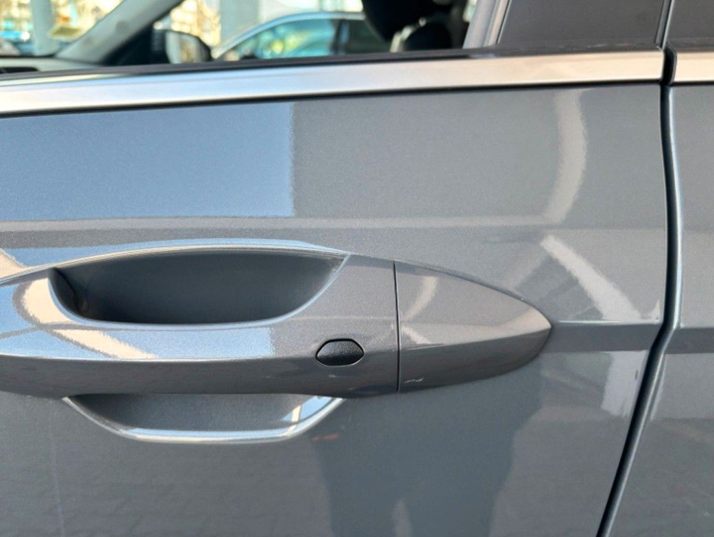 Fahrzeugabbildung Hyundai Kona 1.6 T-GDI Select LED,Navi,ACC,Kam.,KeyLess