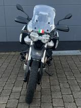 Moto Guzzi V85 TT Travel inkl. Topcase, Nebelscheinwerfer - Moto Guzzi V85 TT