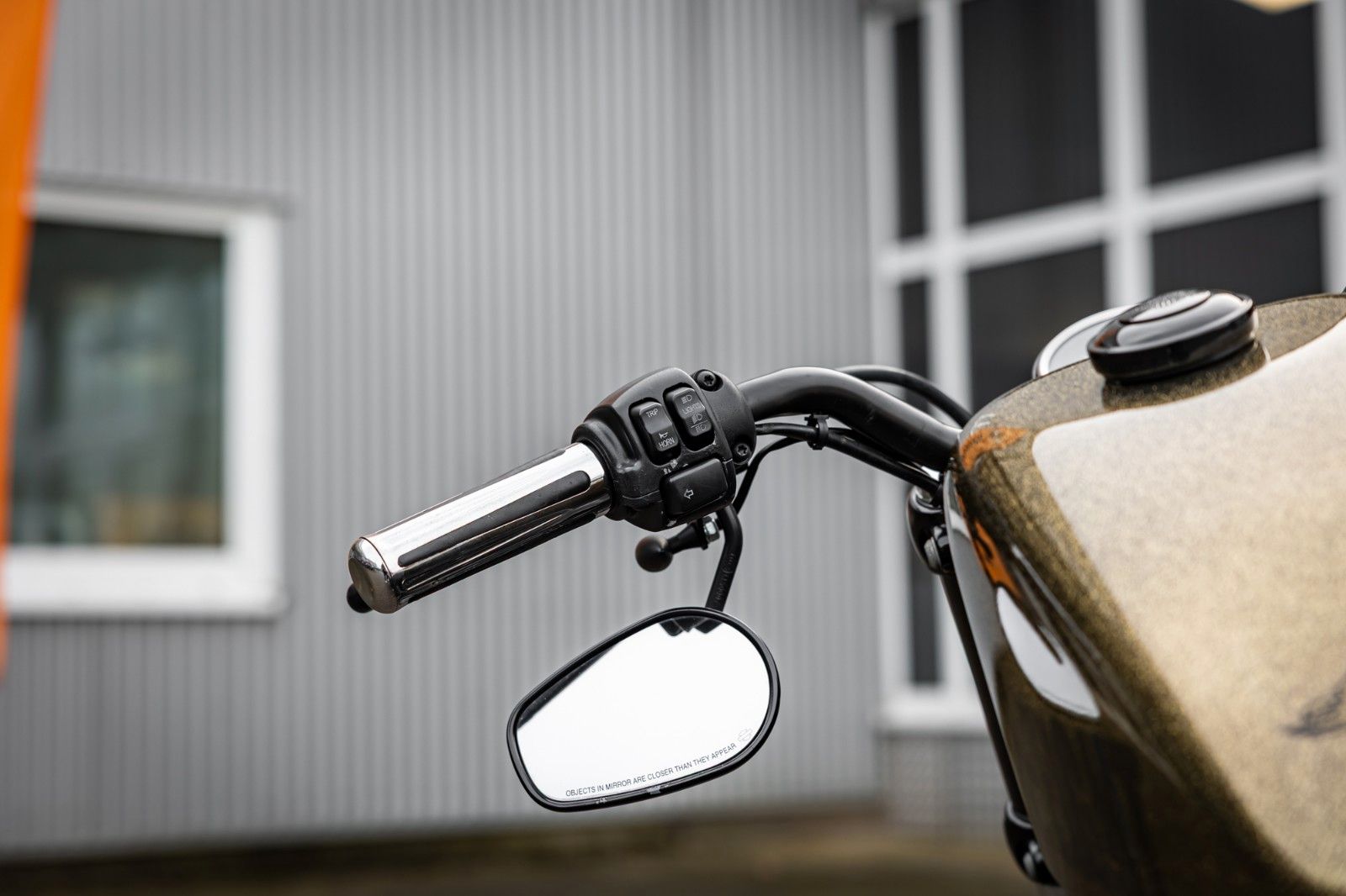 Fahrzeugabbildung Harley-Davidson XL1200X SPORTSTER FORTY-EIGHT - Miller Auspuff -