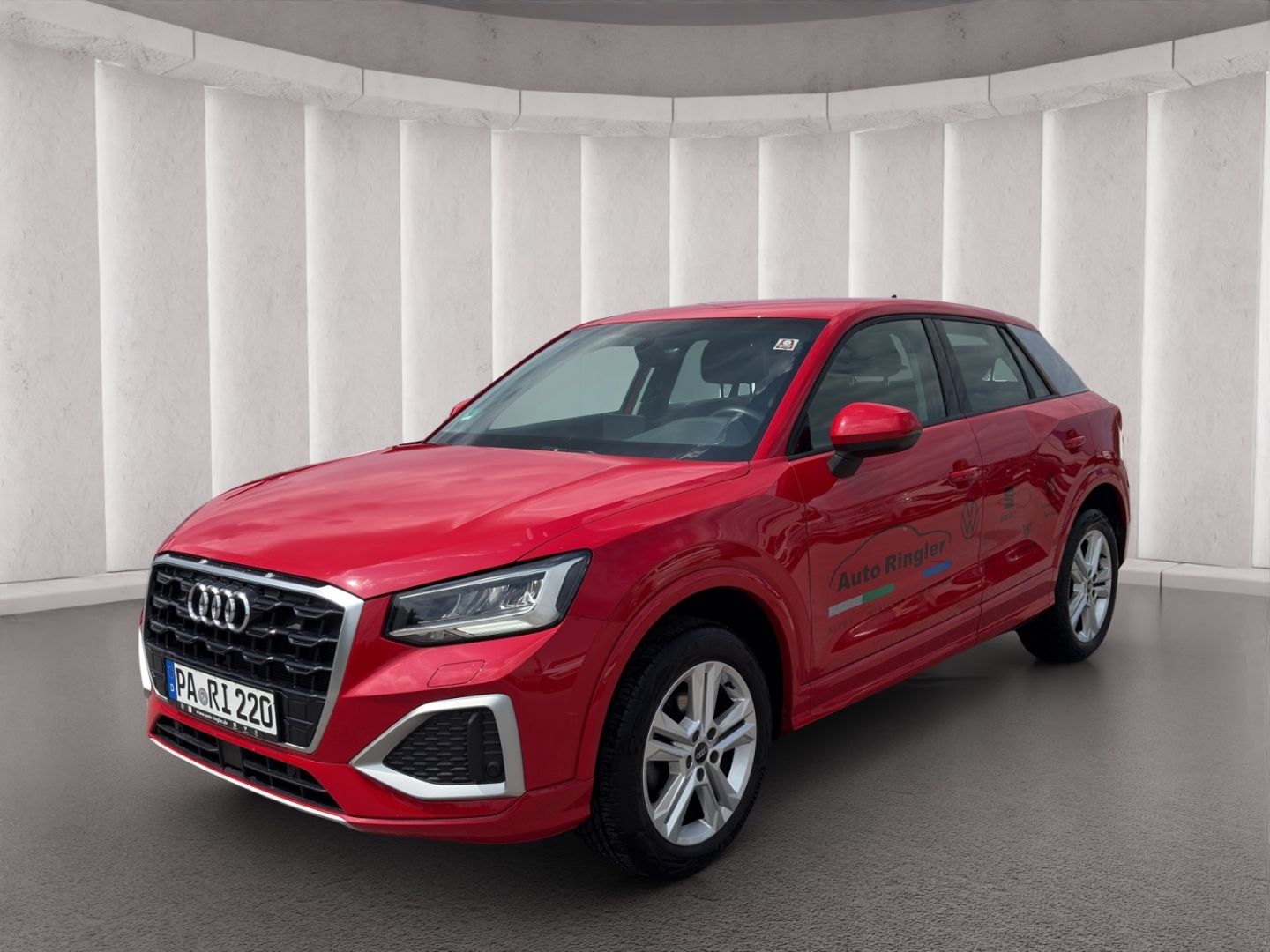 Audi Q2 CLIMATR+ALU+PDC imagem 2