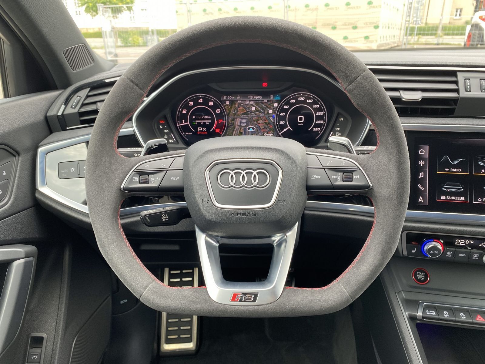 Audi RSQ3 - Bild 9
