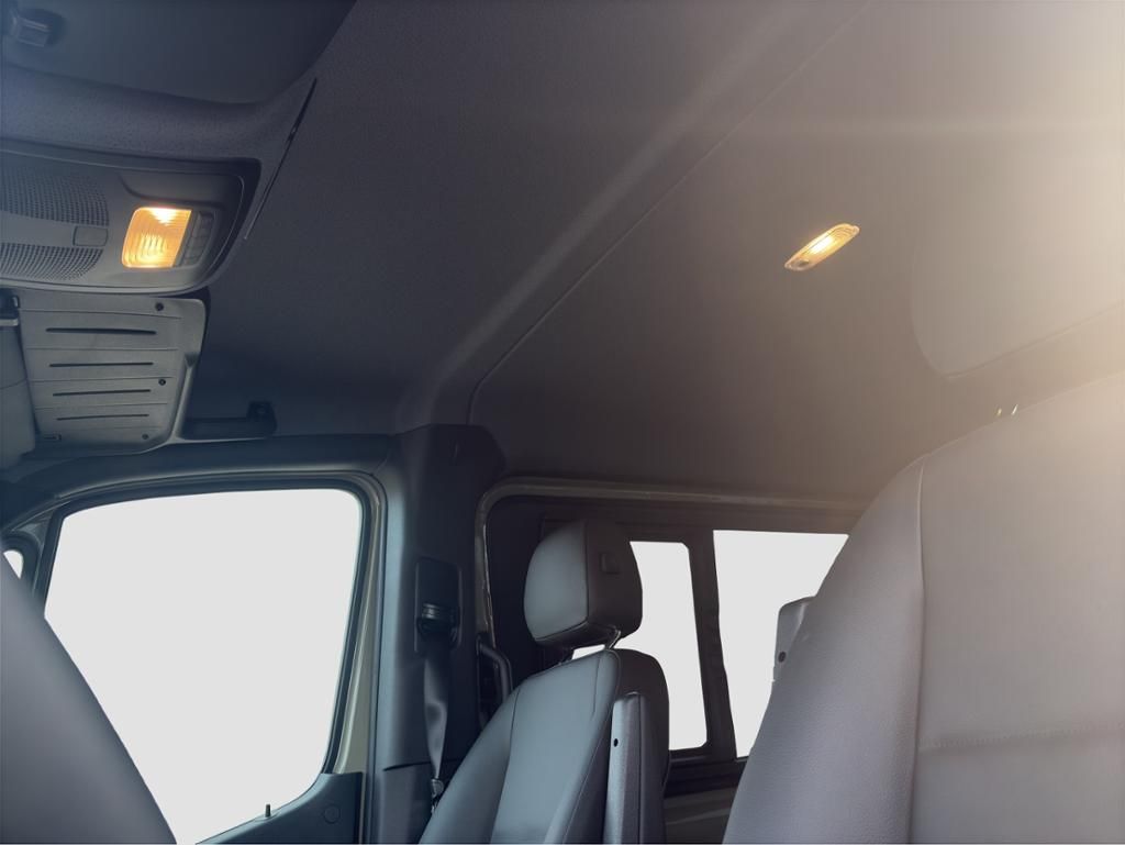 Fahrzeugabbildung Mercedes-Benz Sprinter 319 CDI Tourer PRO 4x4 OFFRAOD Spezial