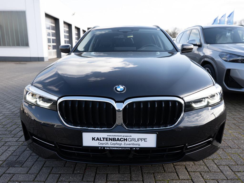 BMW 520d Touring Lenkradheizung AHK LED ACC NAVI SHZ