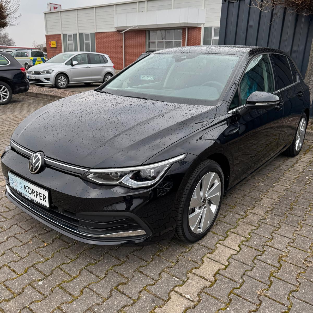 Volkswagen Golf VIII Lim. Style 1.5 eTSI