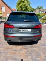 Audi Q5 S line sport 40 TDI quattro 140 kW S tronic - Audi Q5 von privat